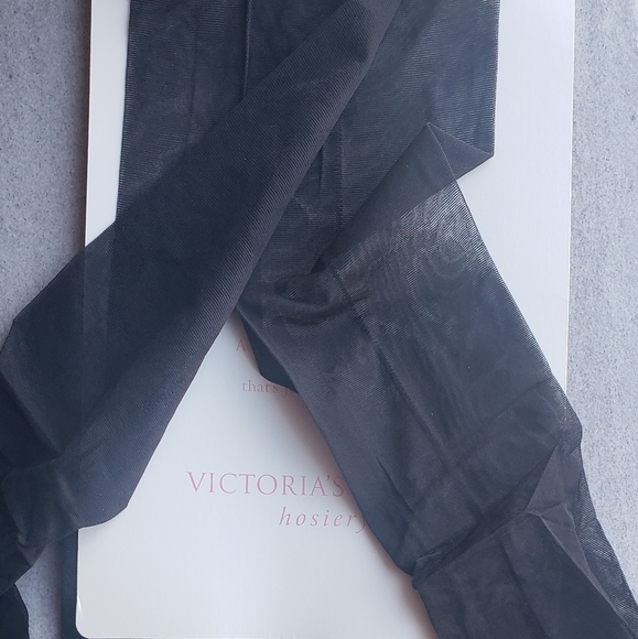 Victoria's Secret control top hosiery - Picture 2 of 5